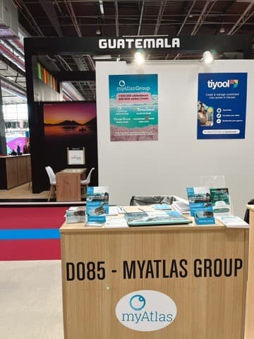 Stand MyAtlas au salon IFTM Paris avec partenaires